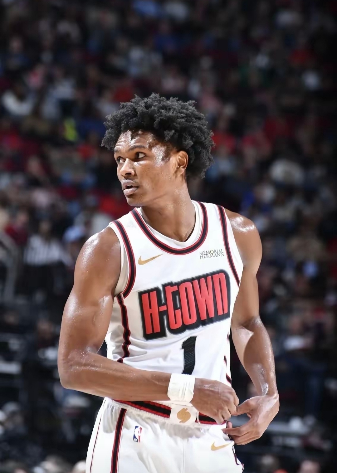 关于NBA总决赛今夜走向成谜，底特律活塞刷新队史纪录，质疑声仍在，年轻球员得到机会的信息